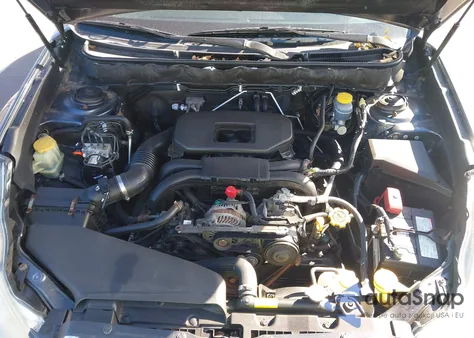 2010 Subaru Outback 2.5I Premium из США, поврежденный, VIN 4S4BRBCC8A3335535